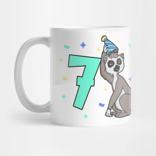 I am 7 with lemur - kids birthday 7 years old Mug